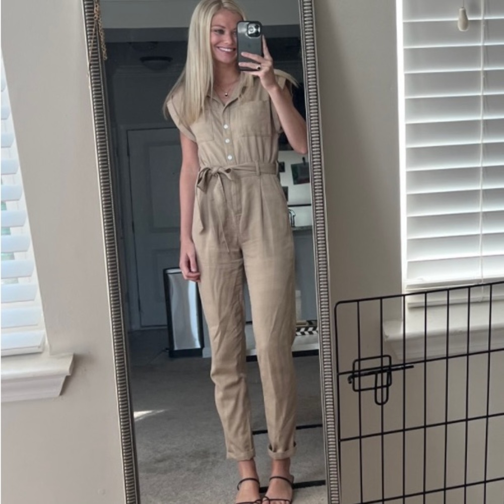A&F Utility Pantsuit - Picture 5 of 5